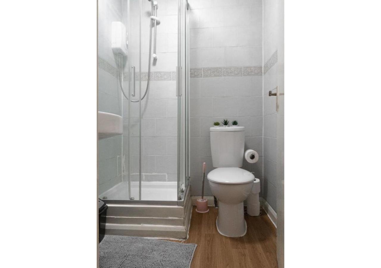 Comfy Apartment In Central לונדון מראה חיצוני תמונה
